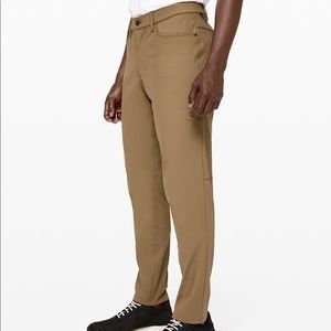 Lulu Lemon ABC Khaki